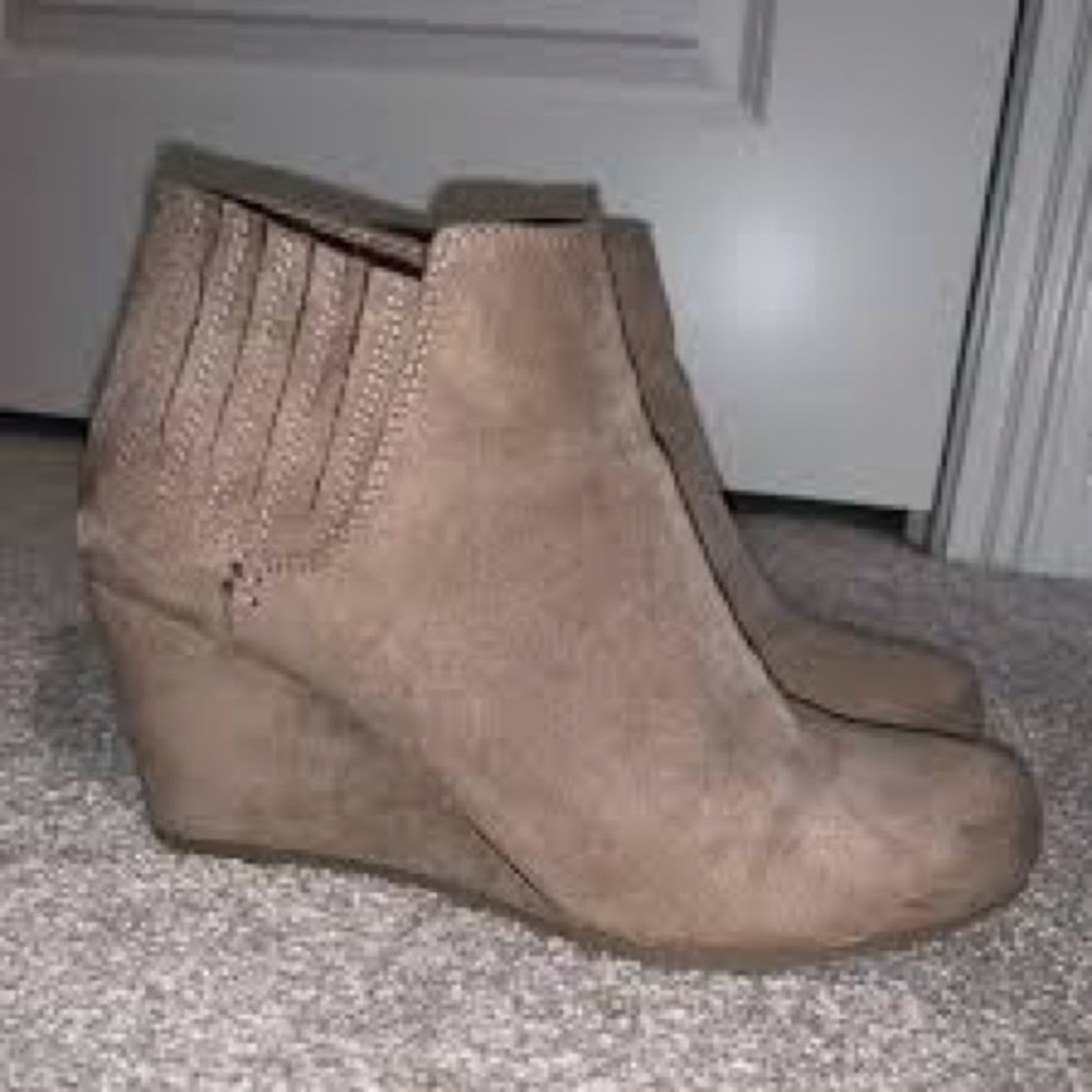 DV by Dolce Vita Taupe Wedge Ankle Boots